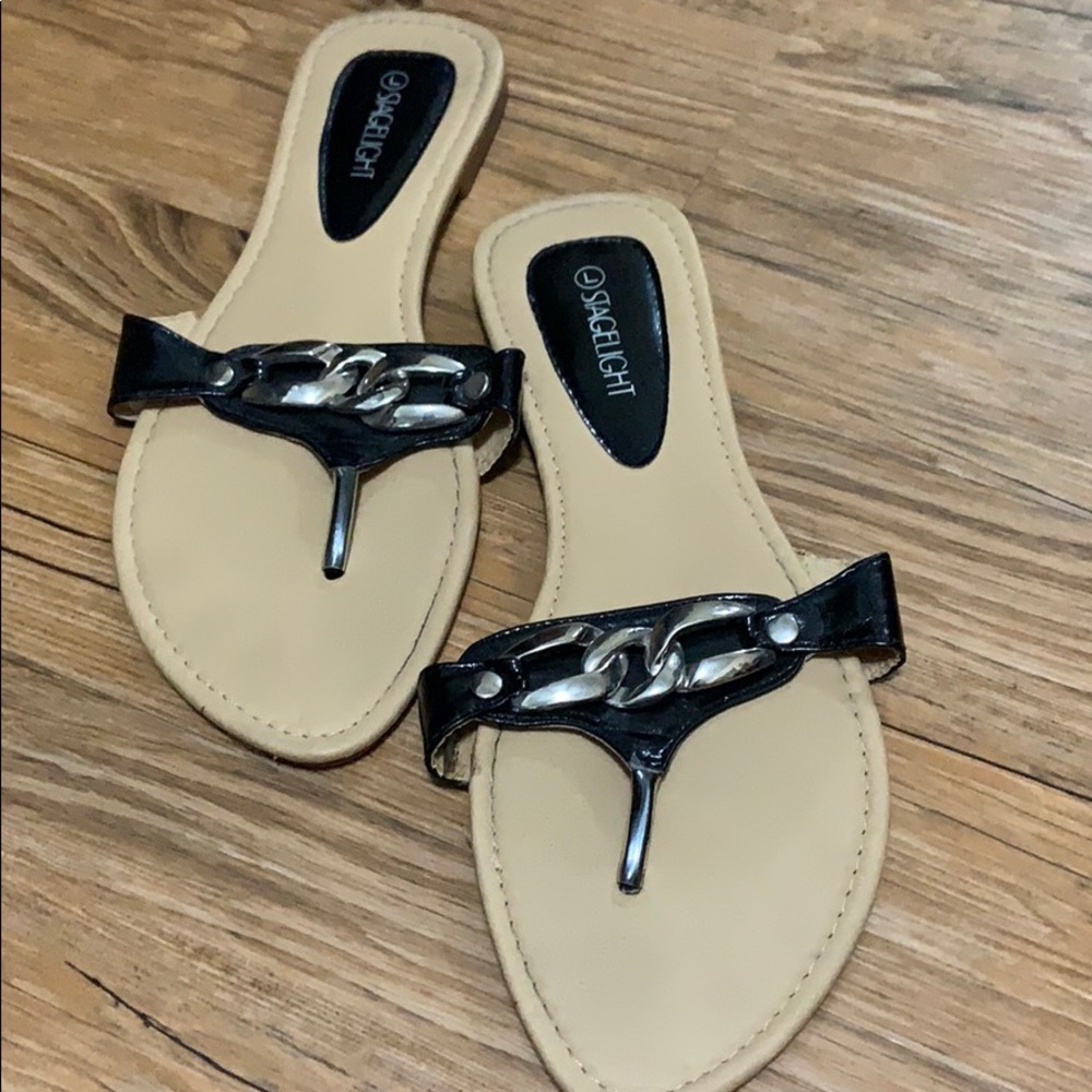 Sandals - Picture 2 of 4
